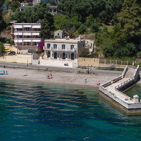 Beachfront Achillion Bay In Corfu 别墅 *