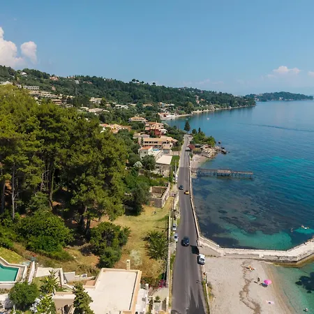 Beachfront Achillion Bay In Corfu 别墅 *