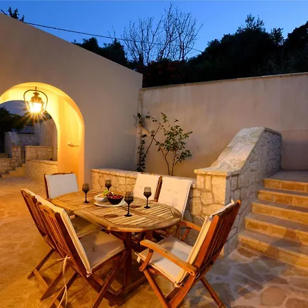 Villa Beachfront Achillion Bay In Corfu