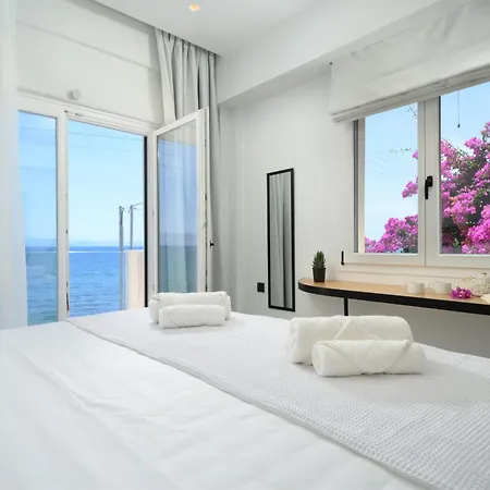 Beachfront Achillion Bay In Corfu Villa Gastouri (Corfu)